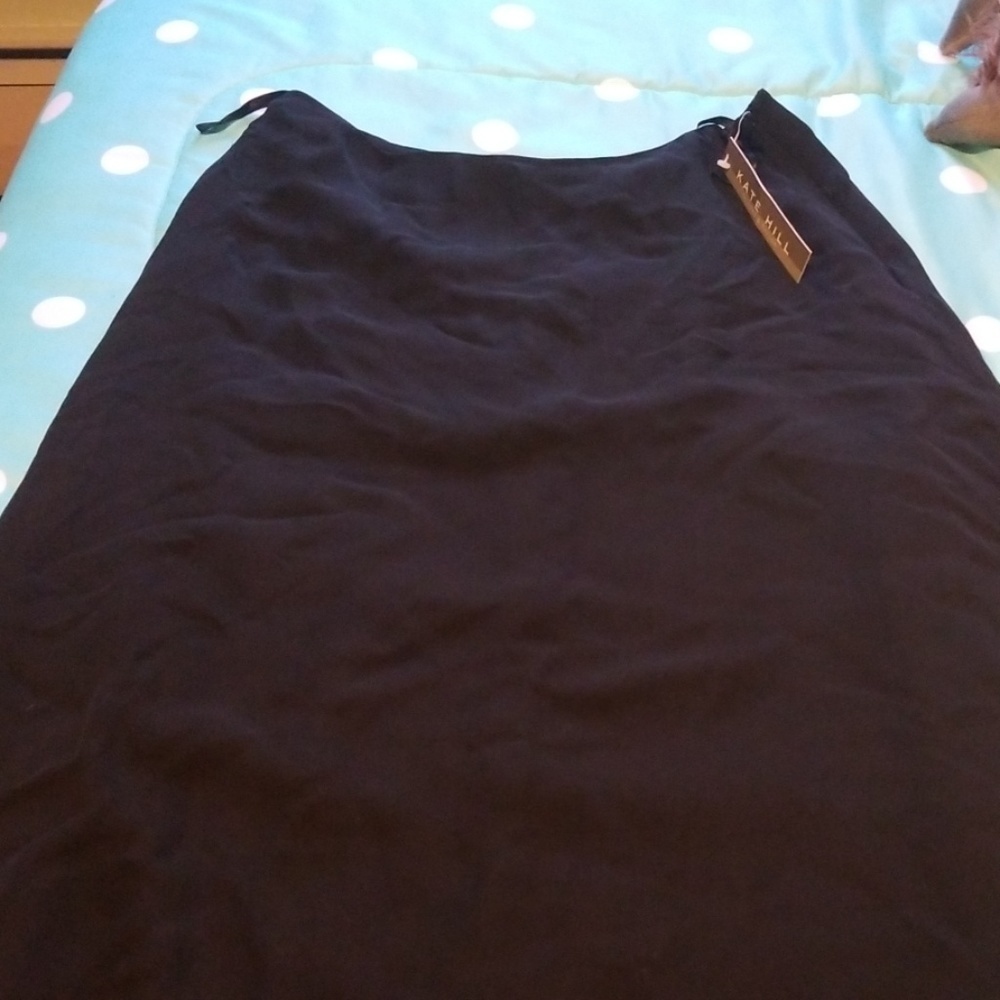 👩 long black skirt - Picture 2 of 3